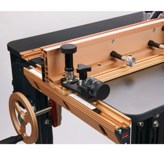 Micro-Adjuster For Router Table Fence