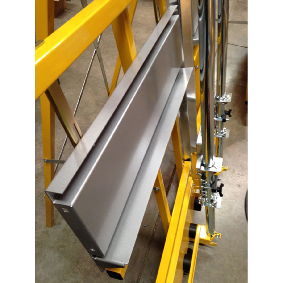 Mid-Fence for Saw Trax Panel Saw