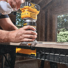 Brushless Cordless Compact Router - 20V MAX XR